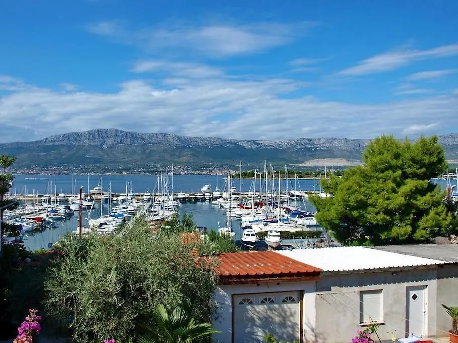 Marjan Park, Peaceful Family Place, Free Parking, 2 Minute From Beach Apartment Split