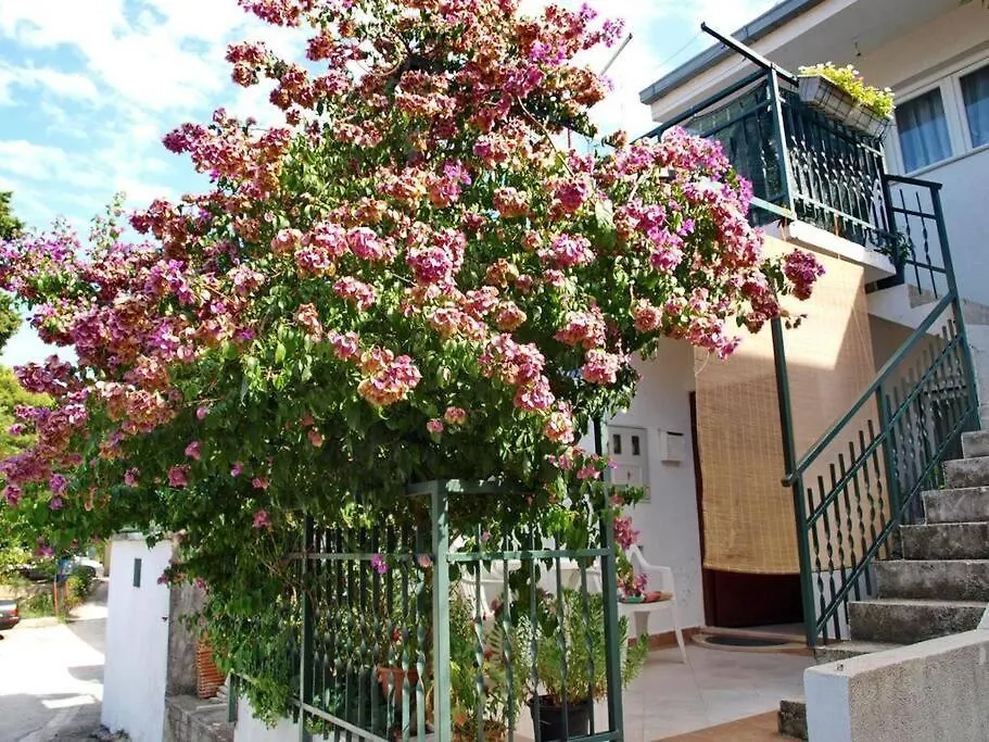 Marjan Park, Peaceful Family Place, Free Parking, 2 Minute From Beach Lägenhet Split